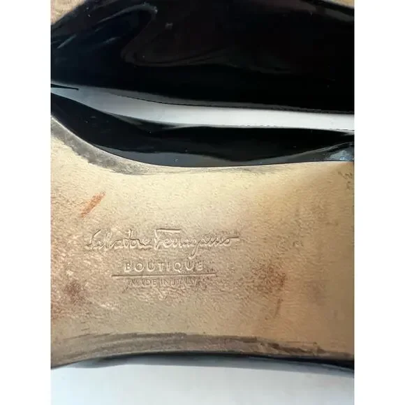 Salvatore Ferragamo Black Patent Leather Bow Open Toe Mule Slide Sandals Sz 7.5B - Picture 8 of 10